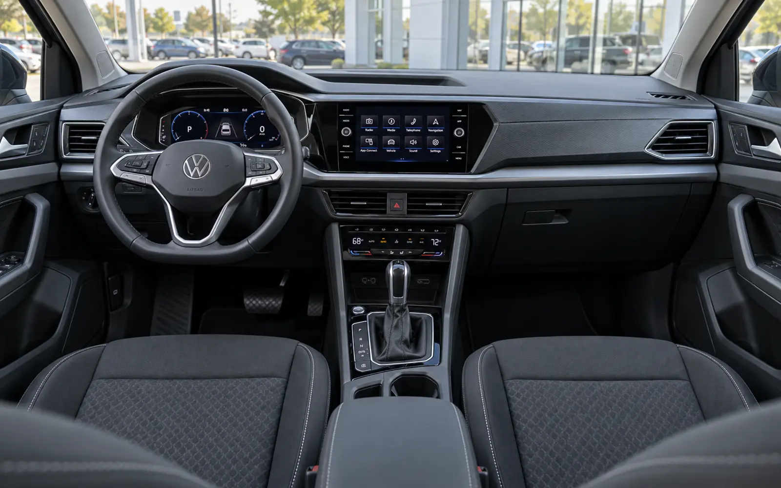 Volkswagen Taos I — салон