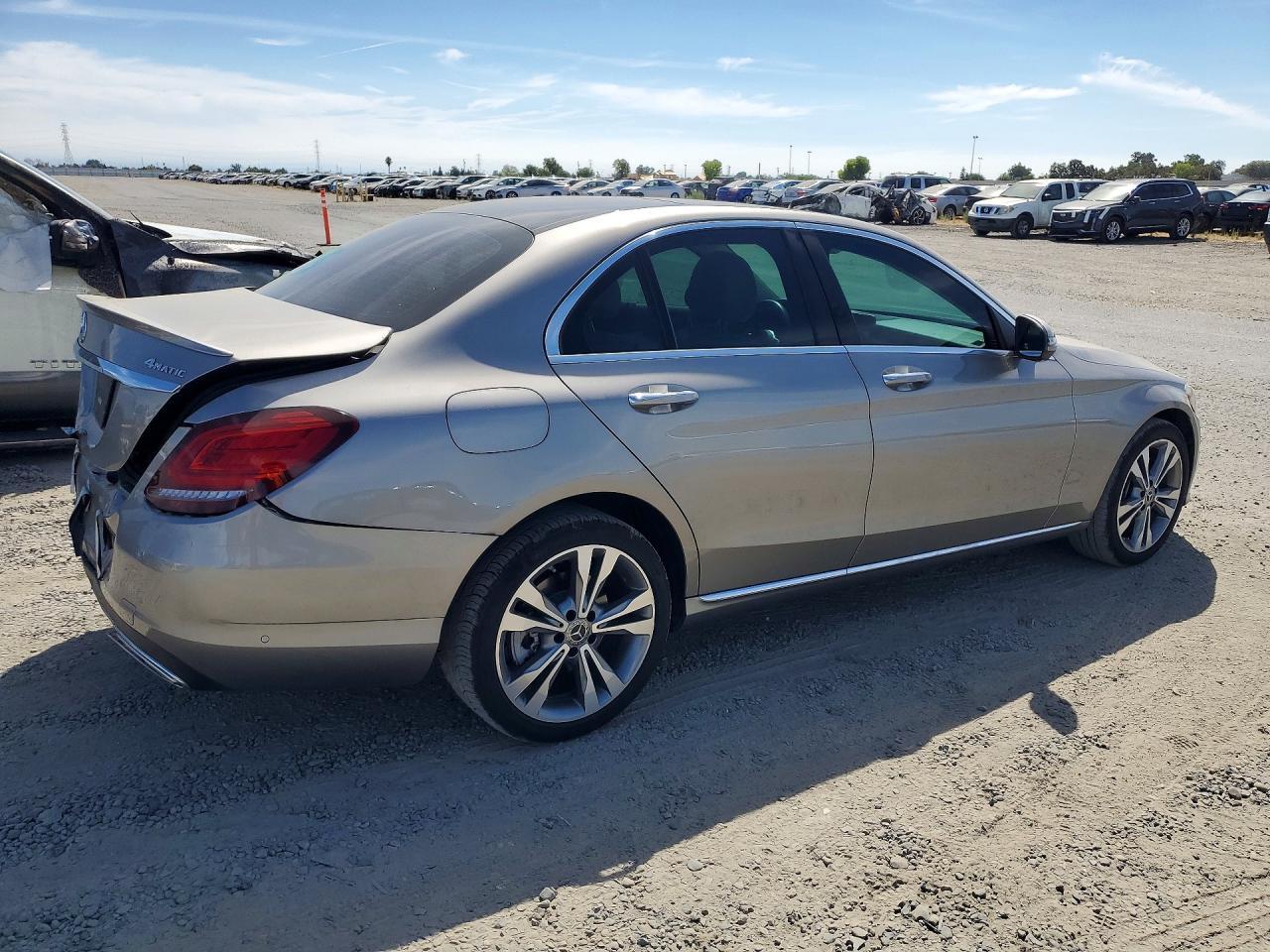 2020 Mercedes-Benz C-Class, 300 4Matic, фото 3