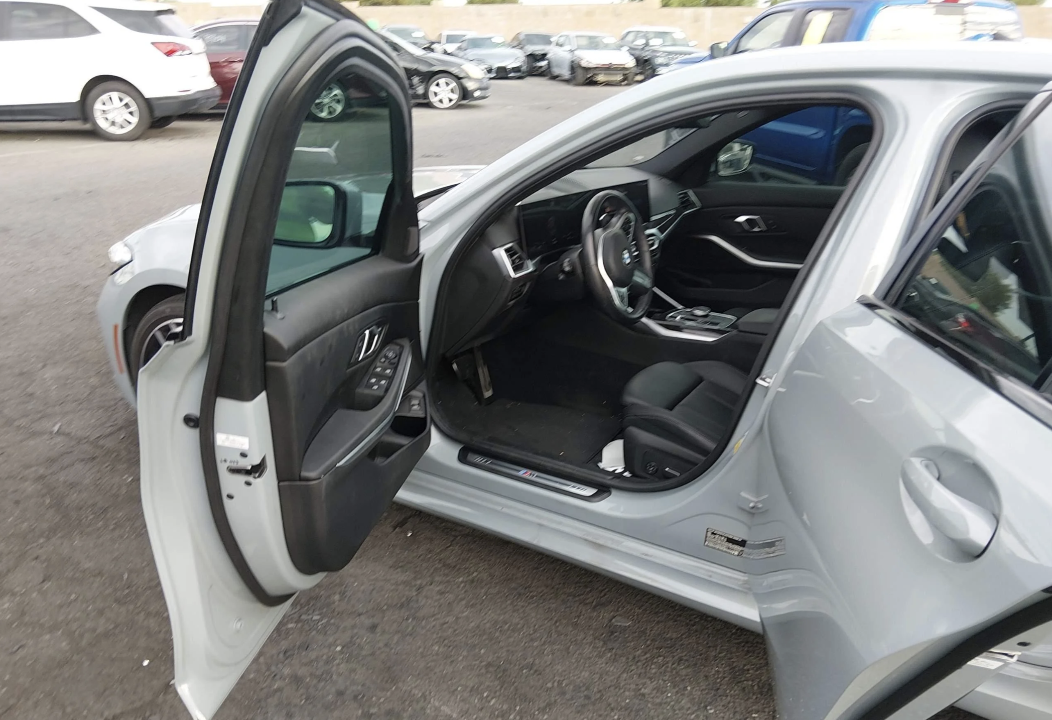 2024 BMW 3 Series 330i, фото 5