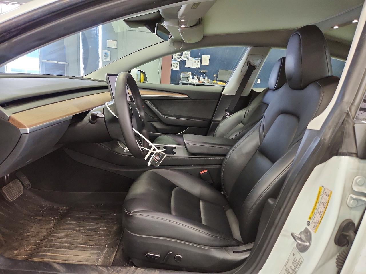 Tesla Model 3 2023, фото 8