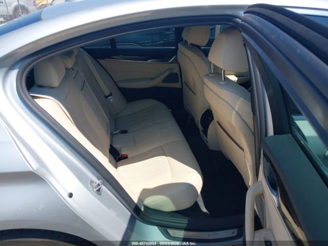 2021 BMW 530E, фото 9