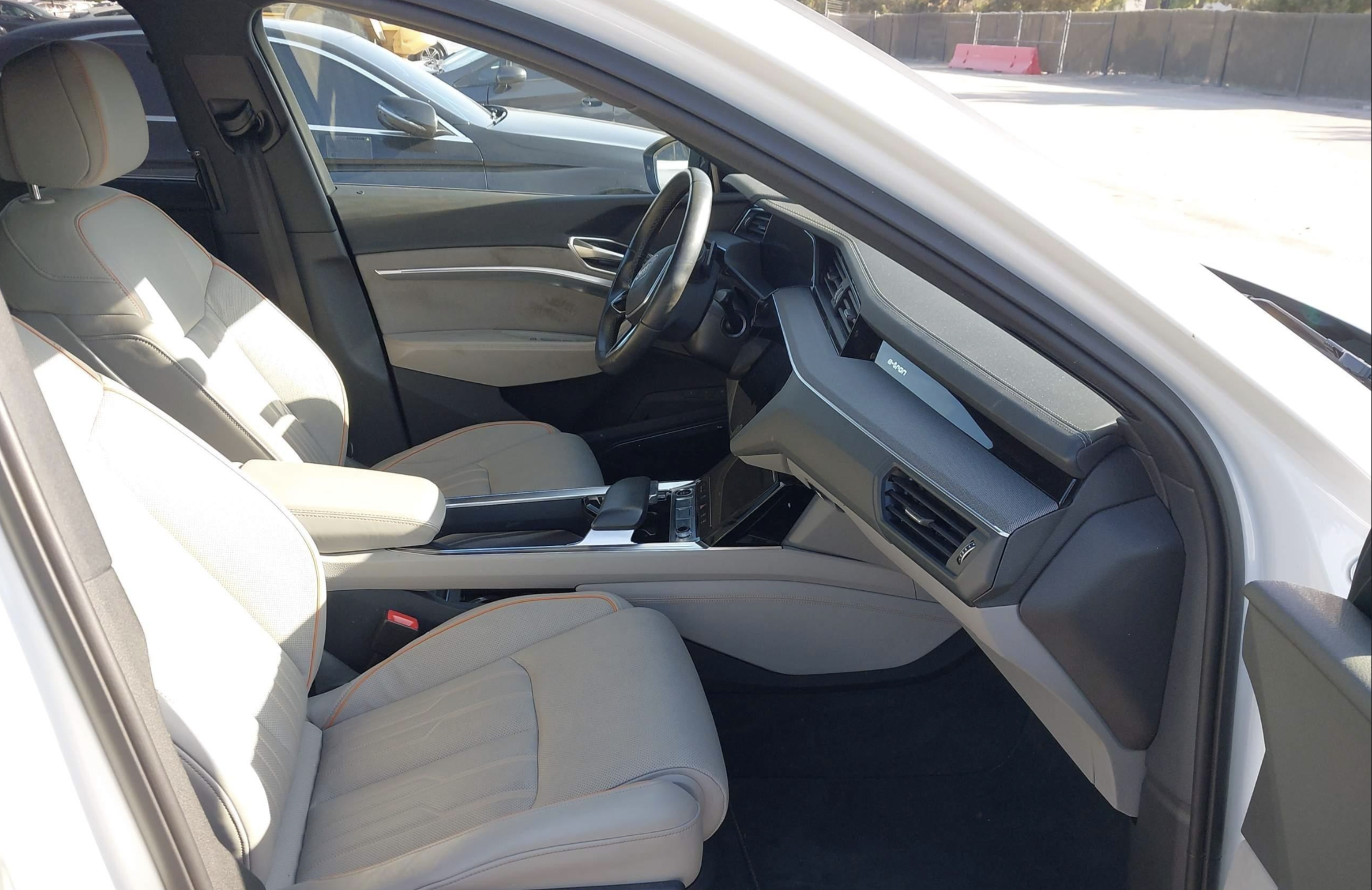2024 Audi Q8 e-tron S line Prestige, фото 4