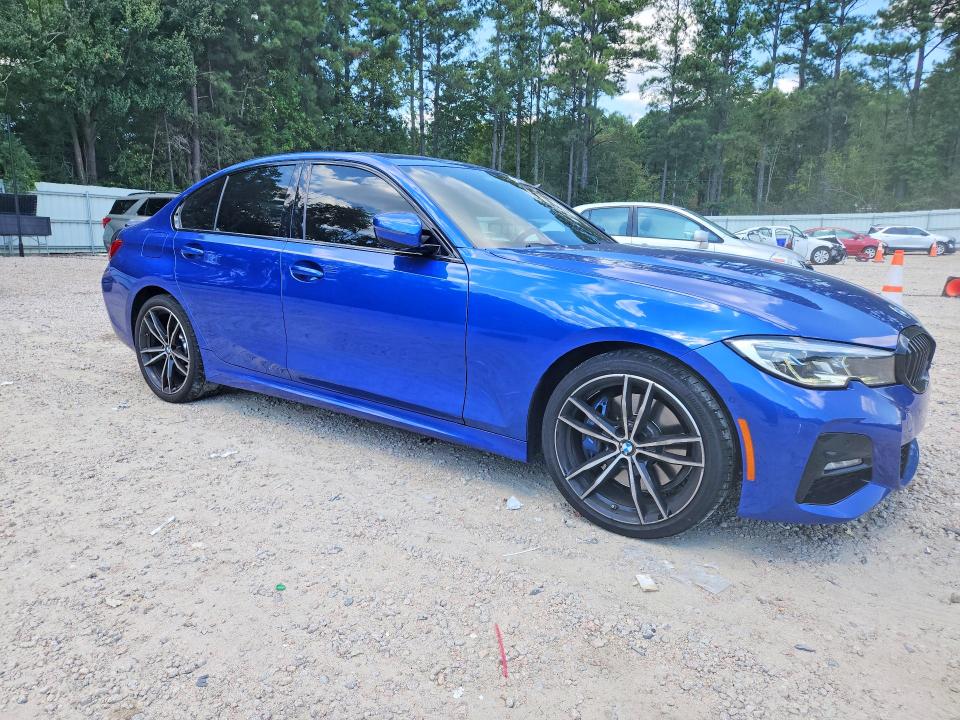 2020 BMW 3 Series 330e, фото 4