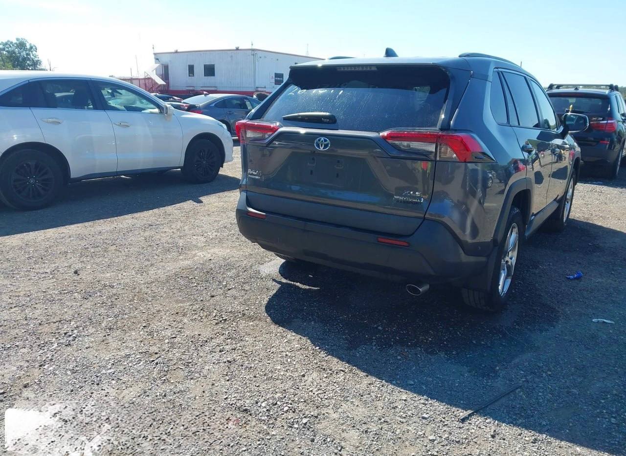Toyota RAV 4 2021 Hybrid, фото 11