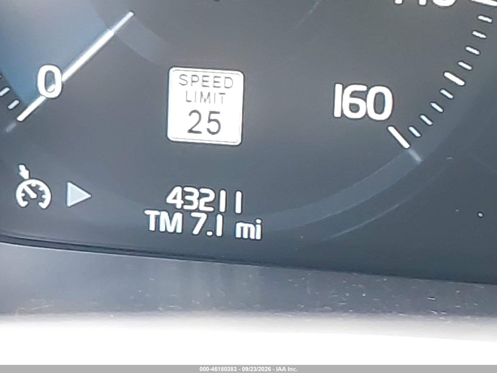 2021 Volvo XC60 MOMENTUM, фото 14