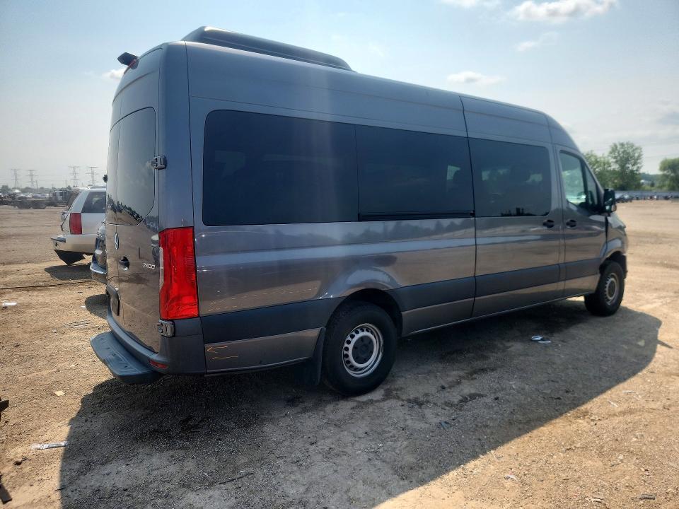 2019 Mercedes-Benz Sprinter 2500/3500, фото 3