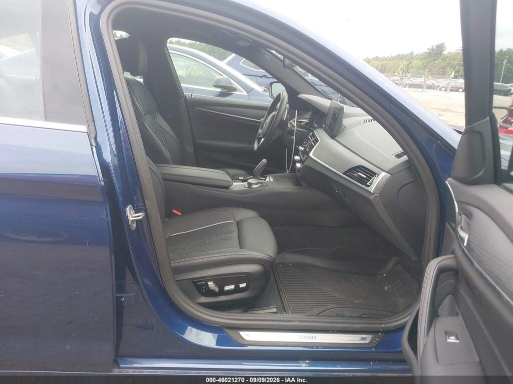 2023 BMW 530E XDRIVE, фото 5