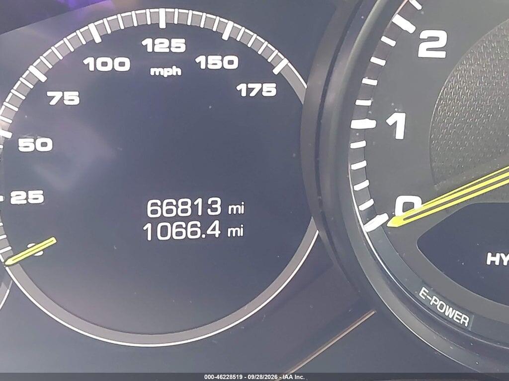 2019 Porsche CAYENNE E-HYBRID, фото 16