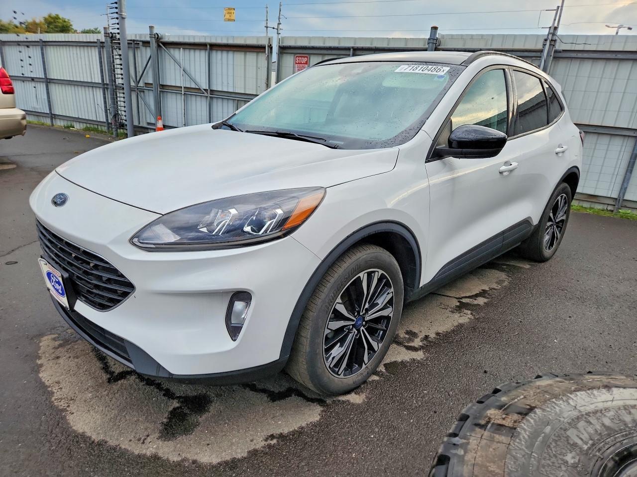 2022 Ford Escape SEL, фото 1